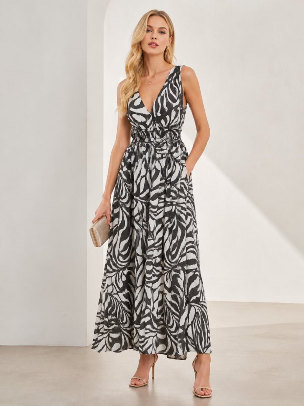 NWT White House Black Market Sleeveless Shirred Dress Zebra Ecru S